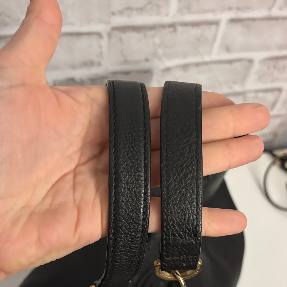 LIKE NEW Tory Burch Black Pebbled Leather Tote with Gold Chain - Picture 7 of 15